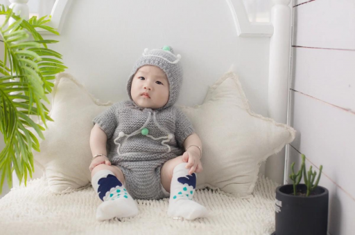 石狮宝宝揉眼睛是怎么回事 石狮宝宝揉眼睛是怎么回事